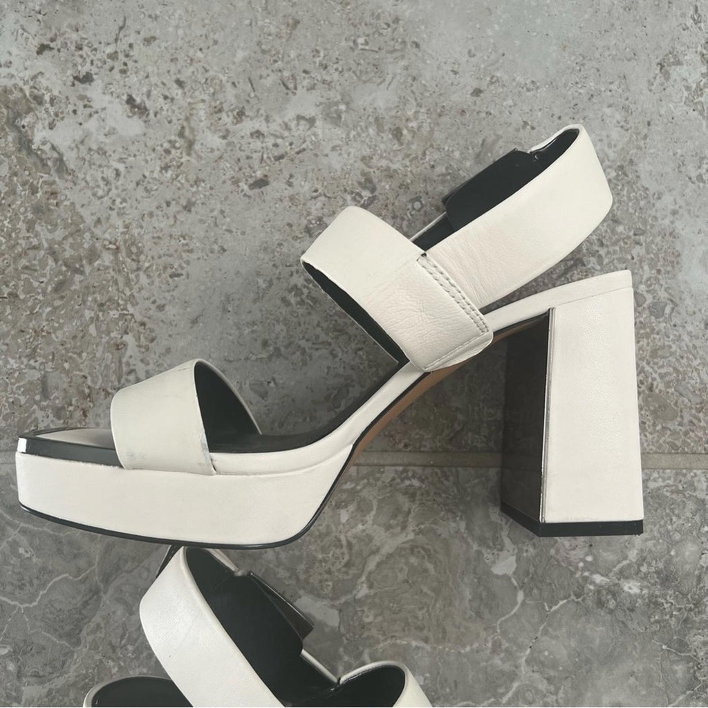 DKNY Bibiana Platform Sandals in Cream Size 9, Comes in Original Box Retail $139