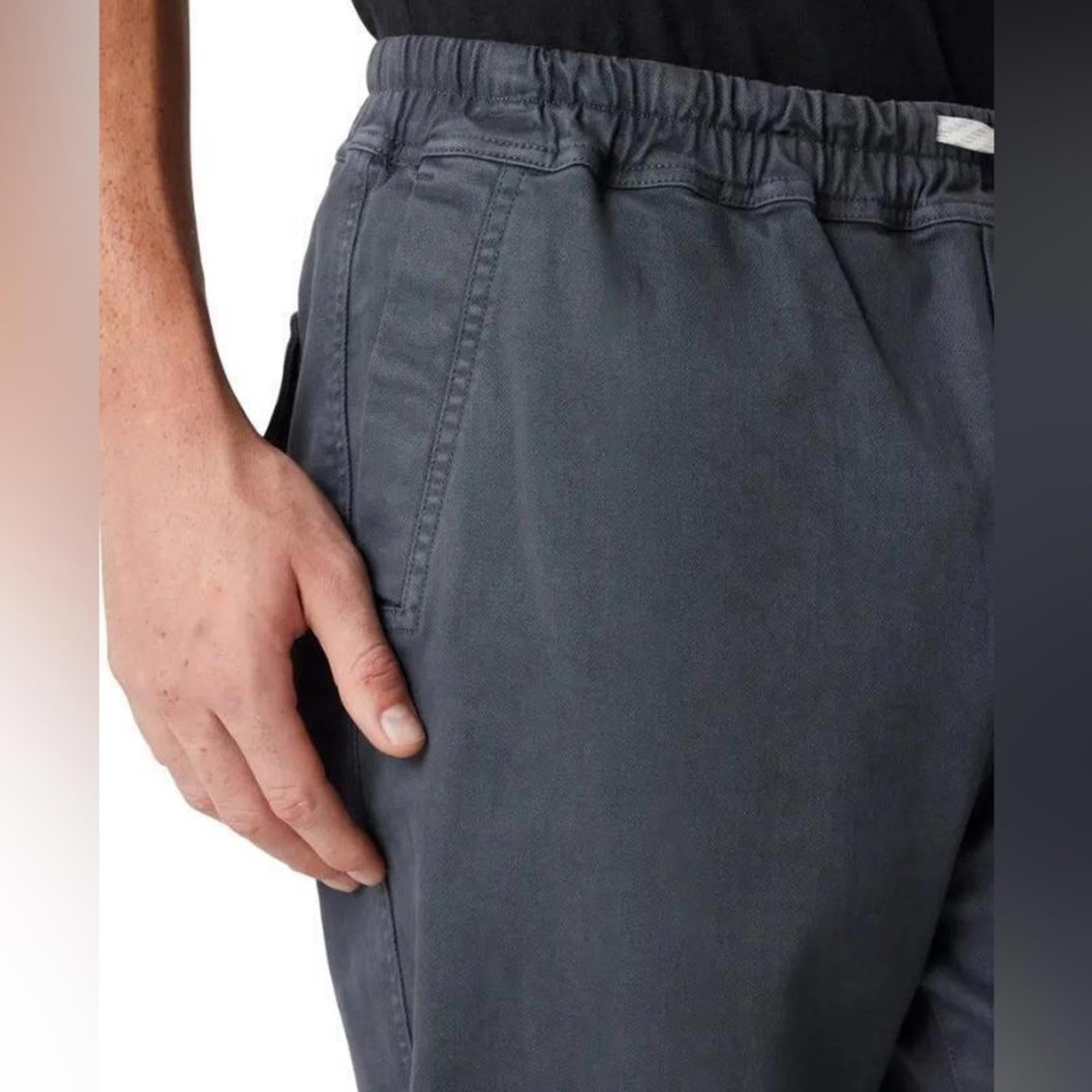 Joe’s Jeans Twill Slim Fit Deck Pull-One Pants in Black, Size M New w/Tag