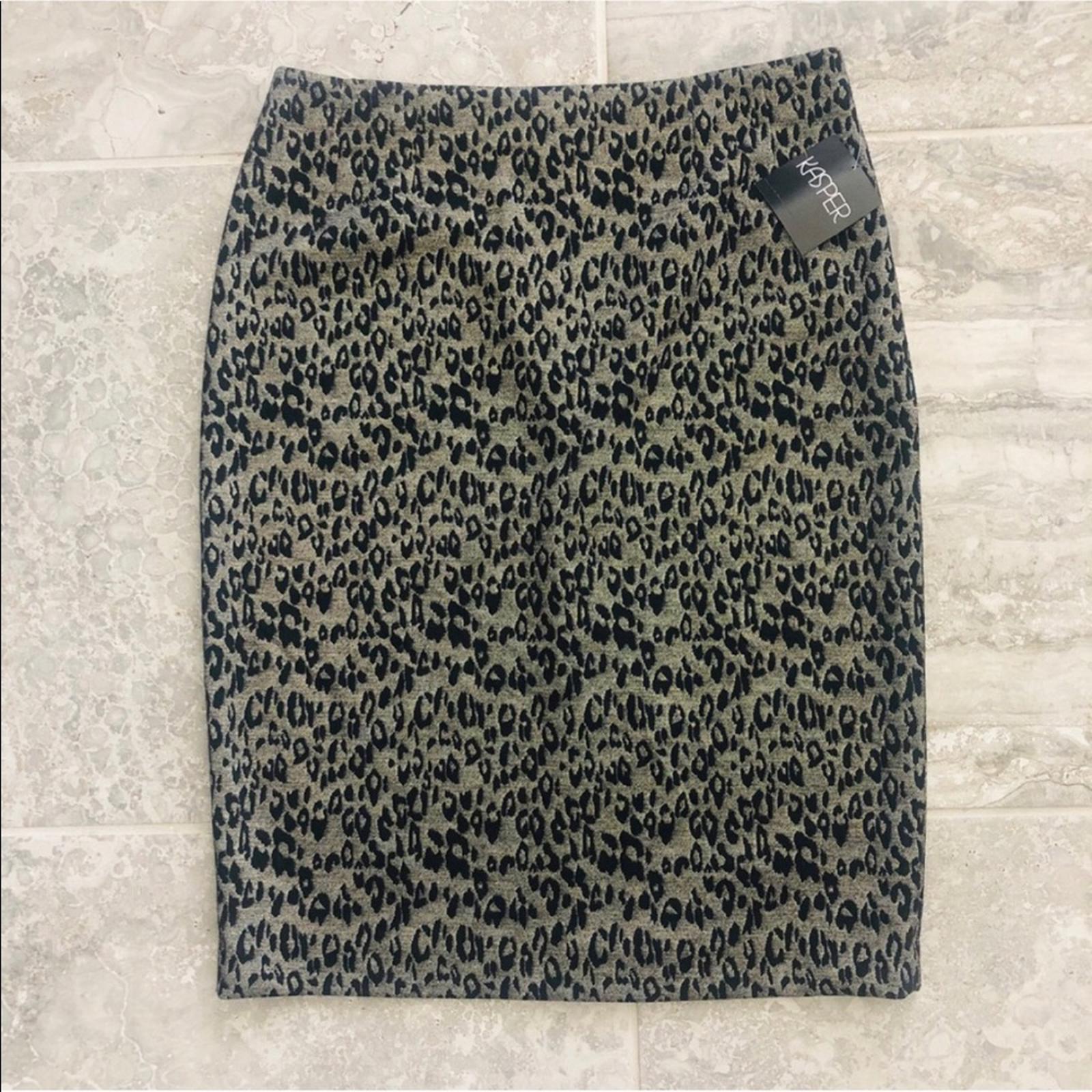 Kasper Jacquard Knit Pencil Skirt in Animal Print, Black Multi Size 18 New w/Tag