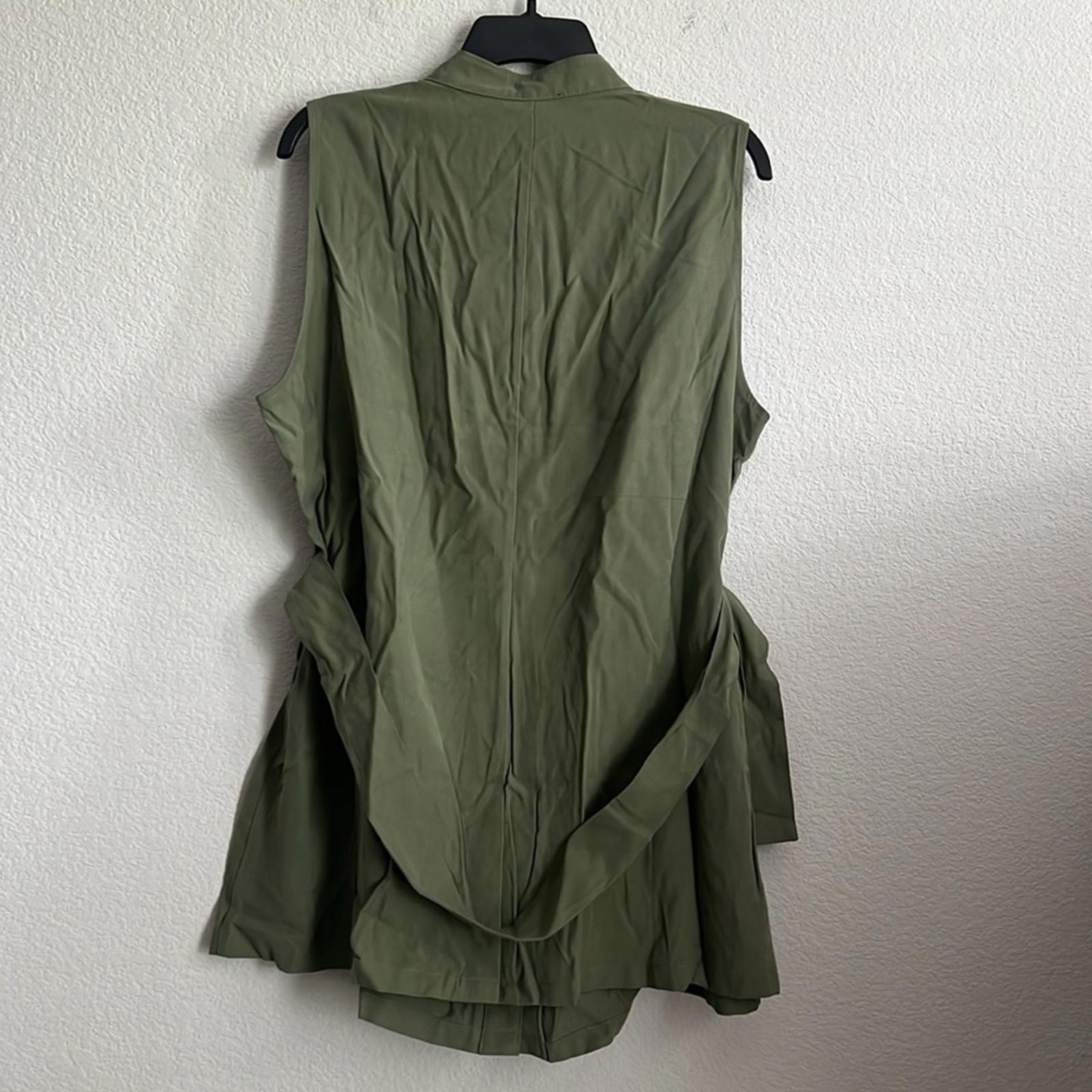 Lane Bryant Belted Utility Cargo Vest in Olive Green, Plus Size 14/16, New w/Tag