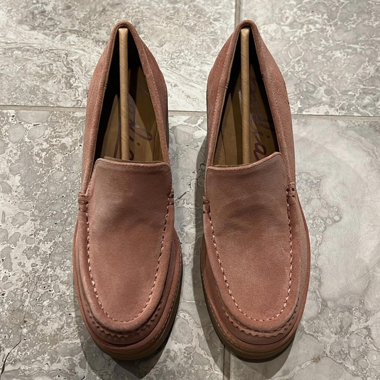 Zodiac Dorit Leather Slip-On Loafers in Nougat Pink Suede Size 9 New in Box