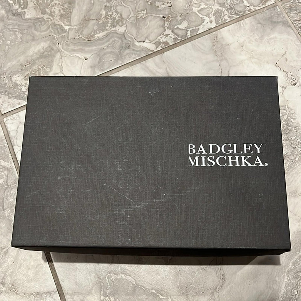 Badgley Mischka Ultima Strappy Block Heel Sandals, Size 11 New in Box w/Dust Bag