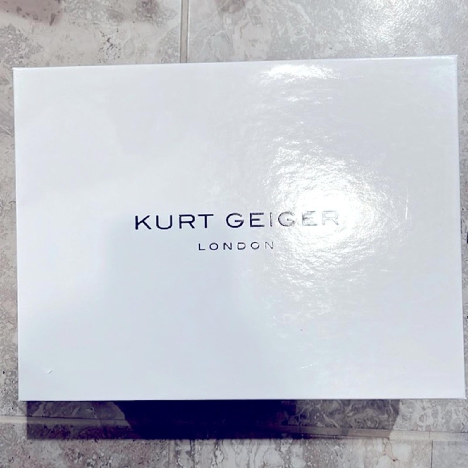 Kurt Geiger London Knit Jewel Sneakers, Blush Pink Size EU 37, US 7 New in Box