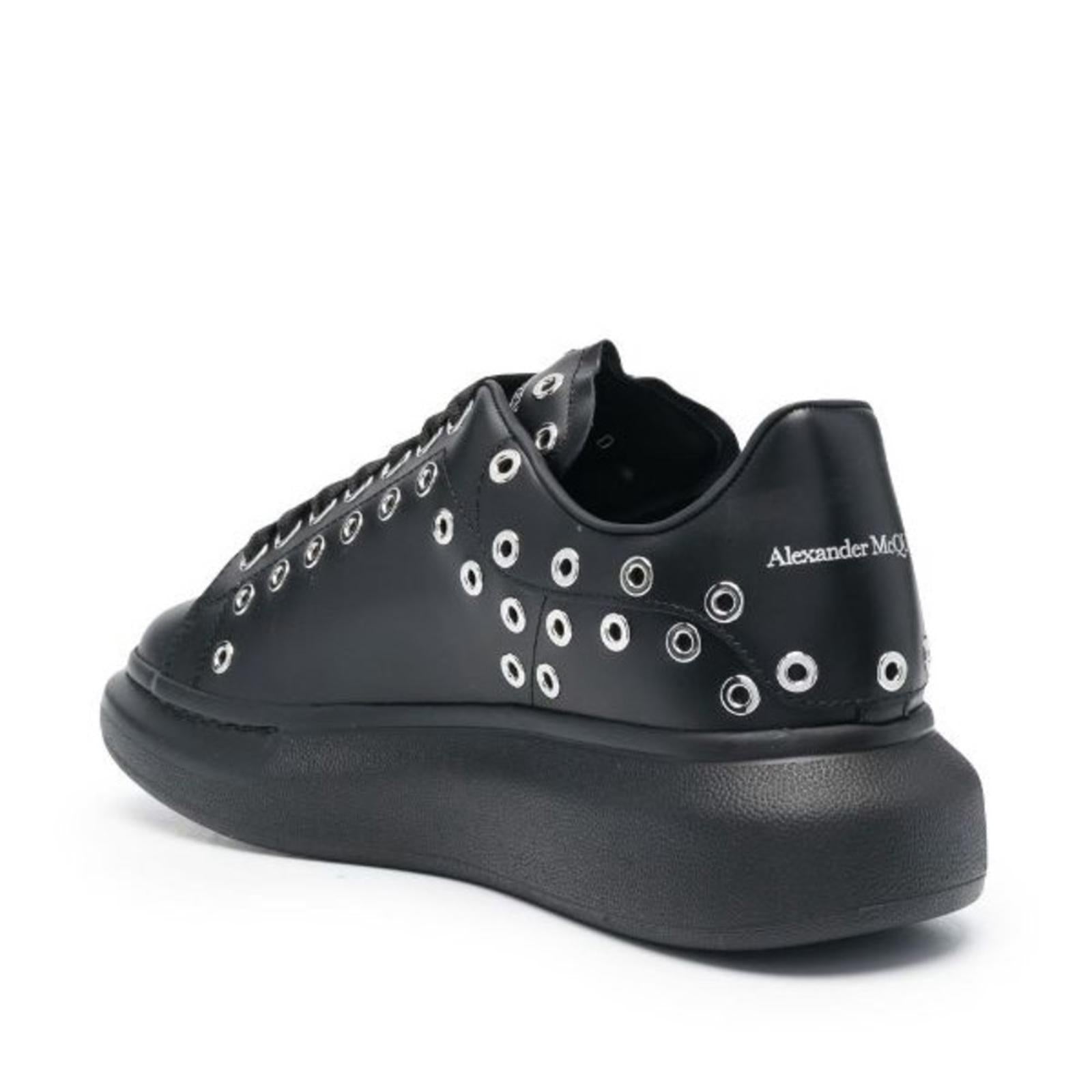 Alexander McQueen Oversized Eyelet Detail Sneakers in Black, Size 42 NEW in Box