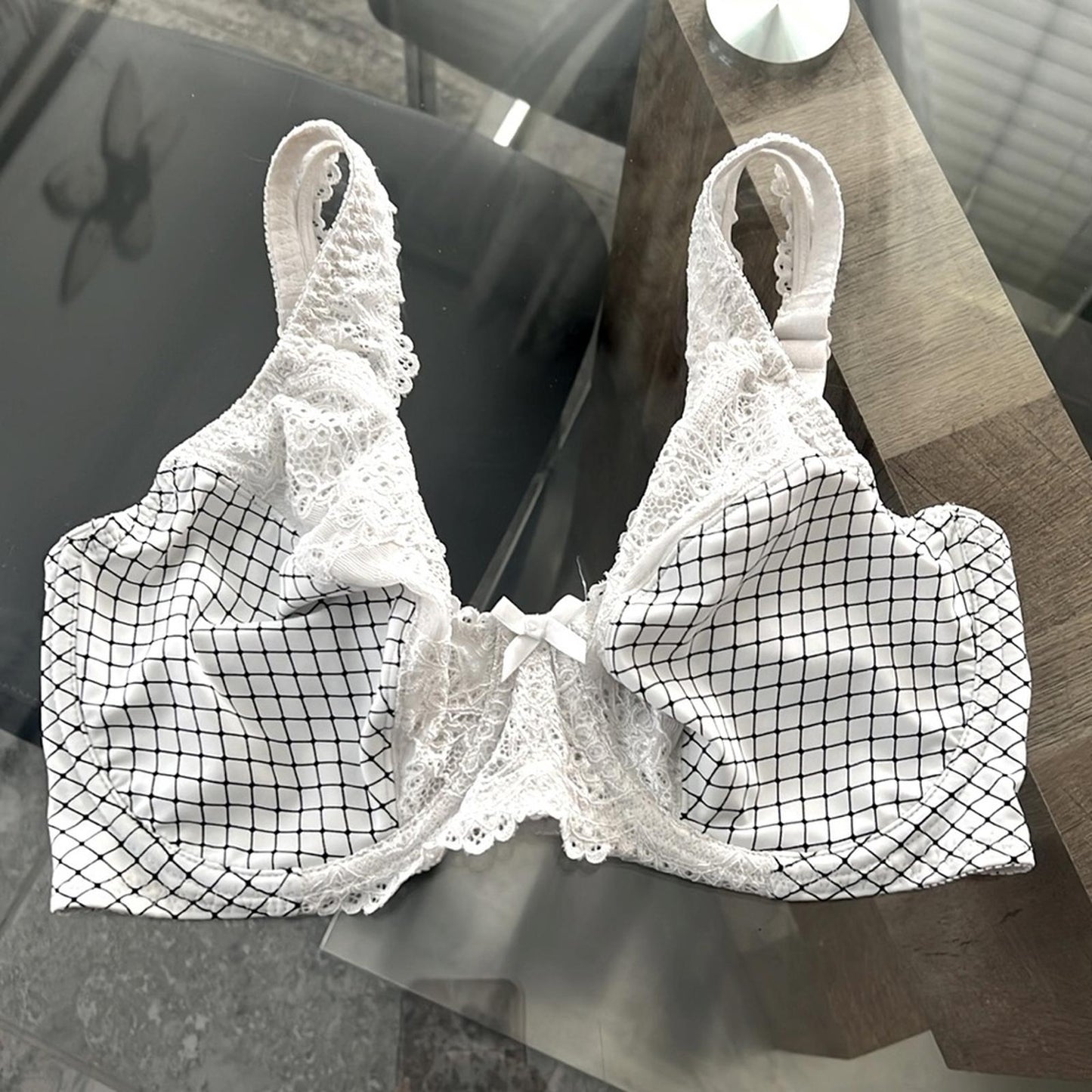 Curve Muse Minimizer Unlined Underwire Bra with Lace Embroidery, Size 34DDD