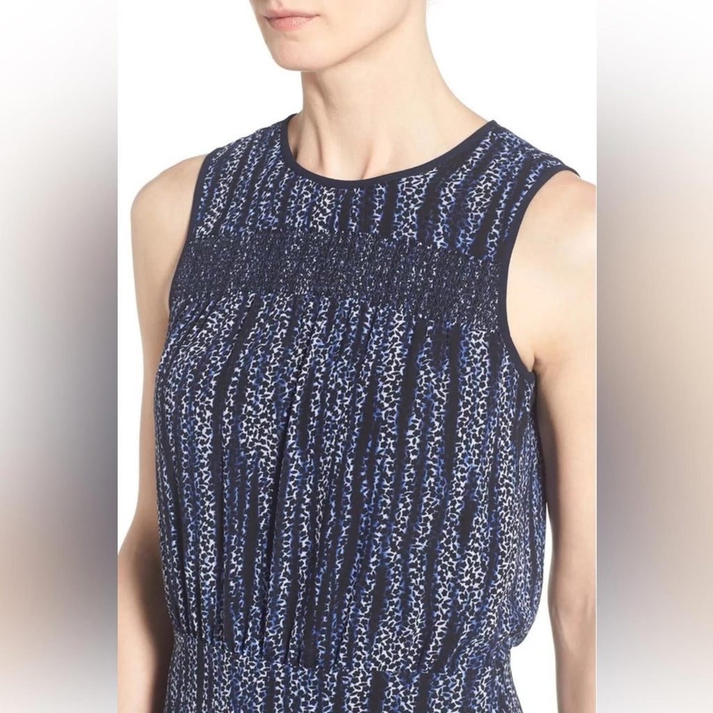 Michael Kors Burnell Smocked Georgette Dress in Navy, Size 0 EXCELLENT $160
