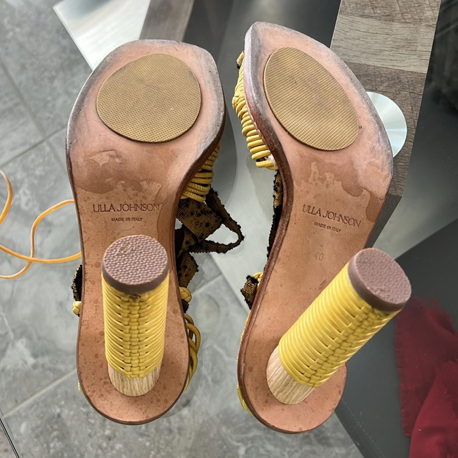 Ulla Johnson Yellow Gia Ribbon Heeled Sandals (Vogue Runway) Size 40 EXCELLENT!