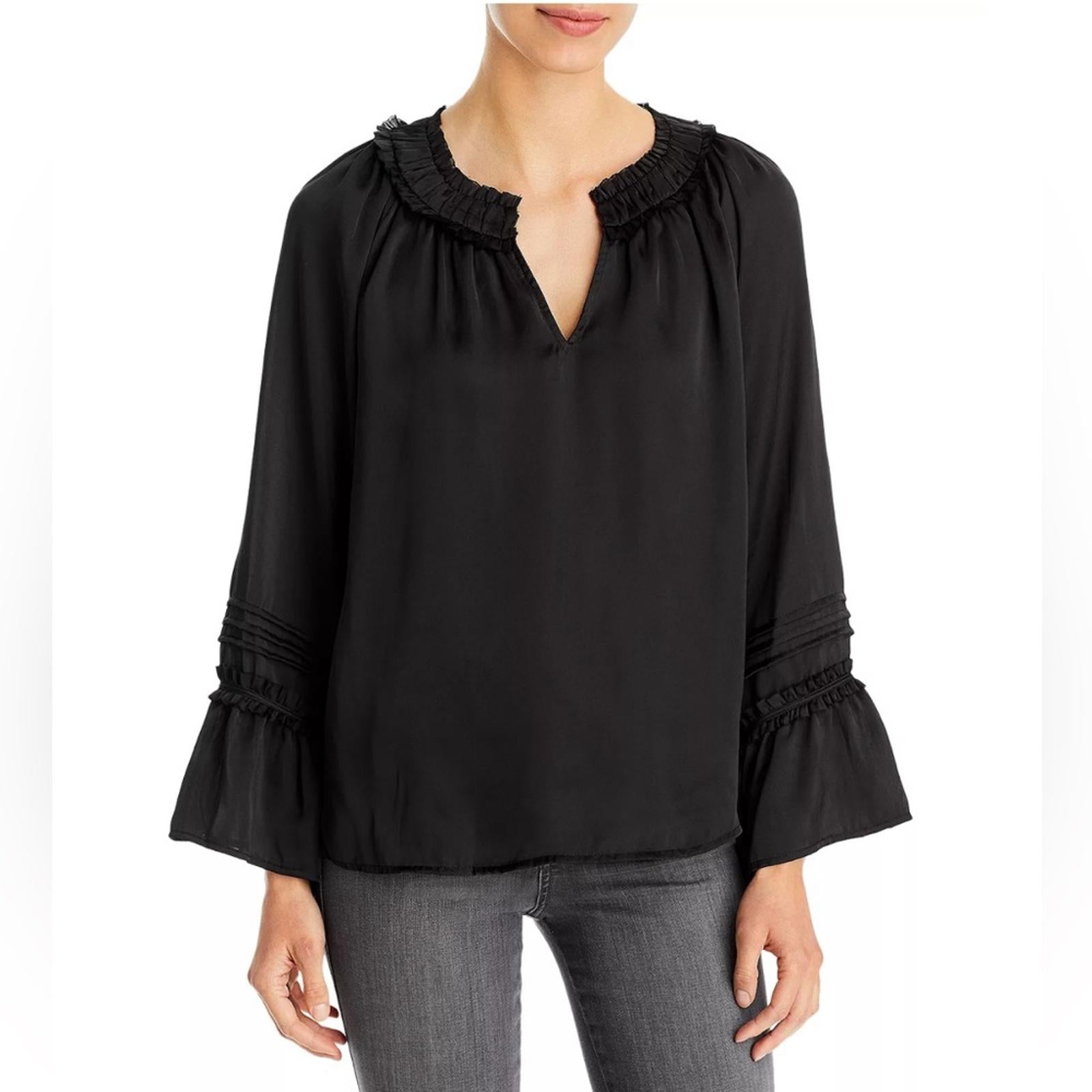 NEW Vince Camuto Ruffle Trim Blouse, Black Size XS New w/Tag Retail $89
