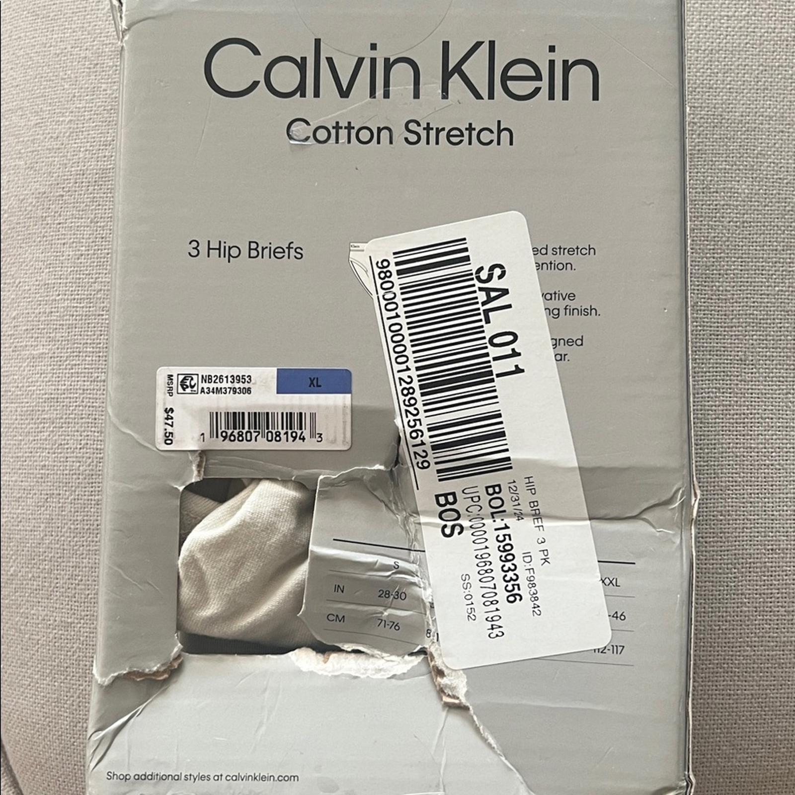 Calvin Klein 2-Pack Cotton Stretch Hip Briefs Underwear in Cream & Gray, Size XL