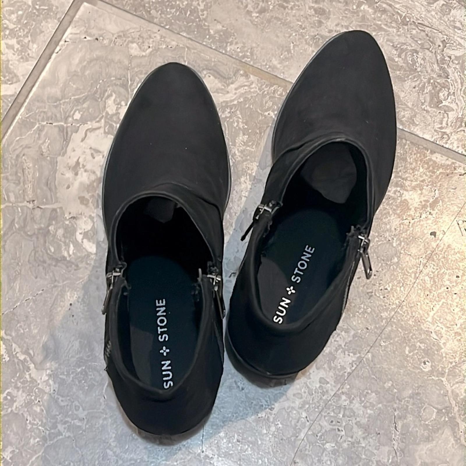 Sun + Stone Adelinee Double Zip Ankle Booties in Black, Size 7