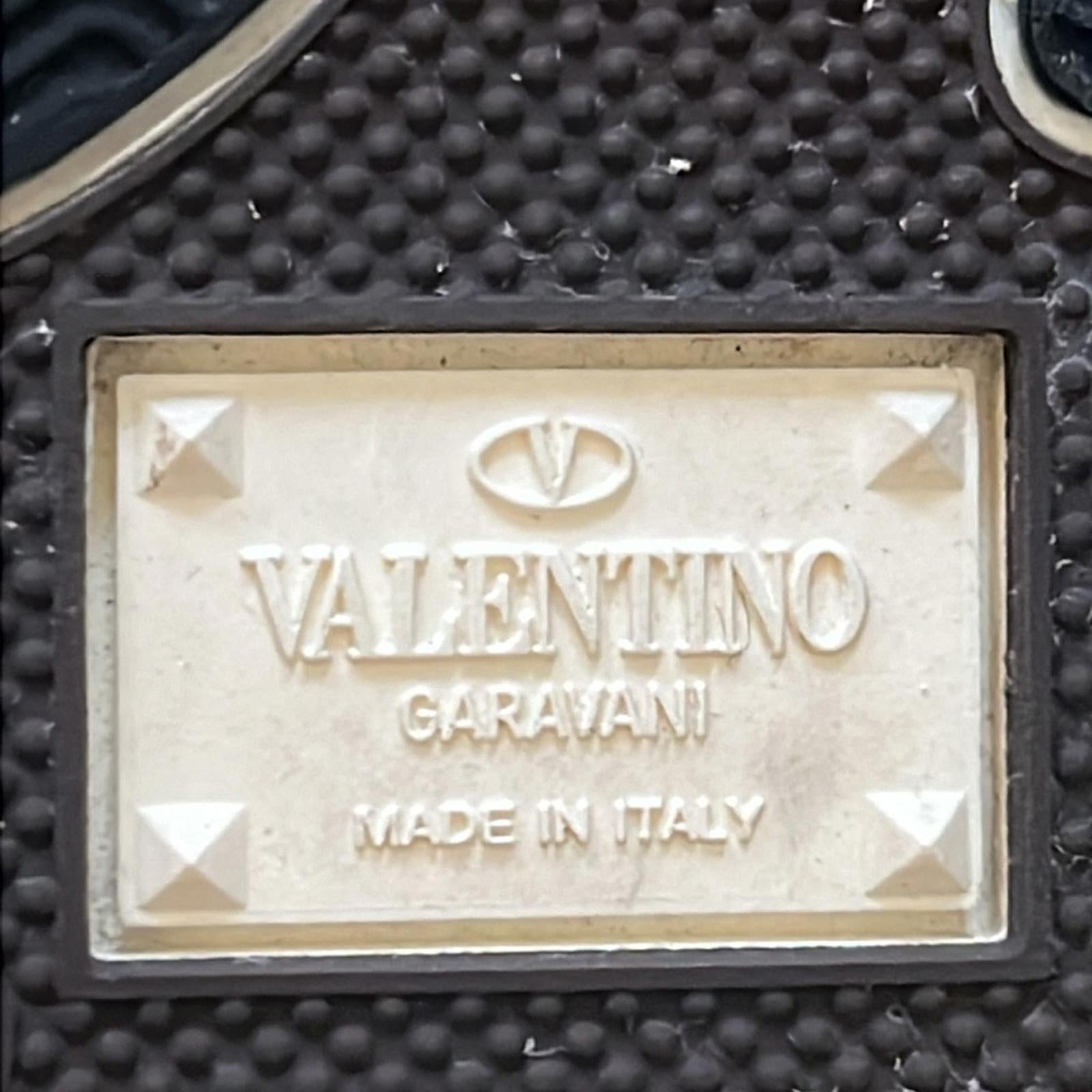 Valentino Garavani Flycrew Leather Sneakers, Size 43/9.5 Comes w/Box Excellent!