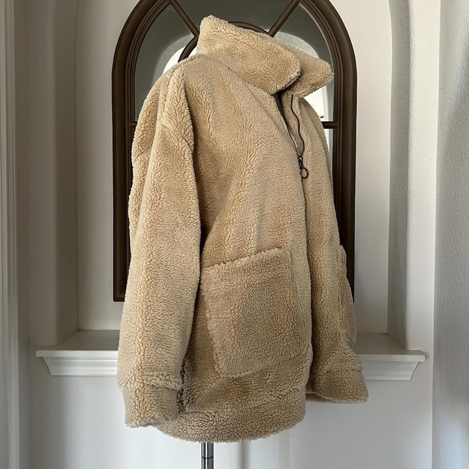 ASOS Wednesday's Girl Curve Teddy Coat in Beige, Size UK 22, US 18 NEW w/Tag