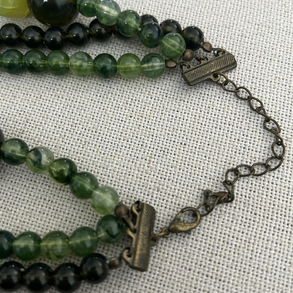Beaded Necklace , Green & Brown (excellent condition)