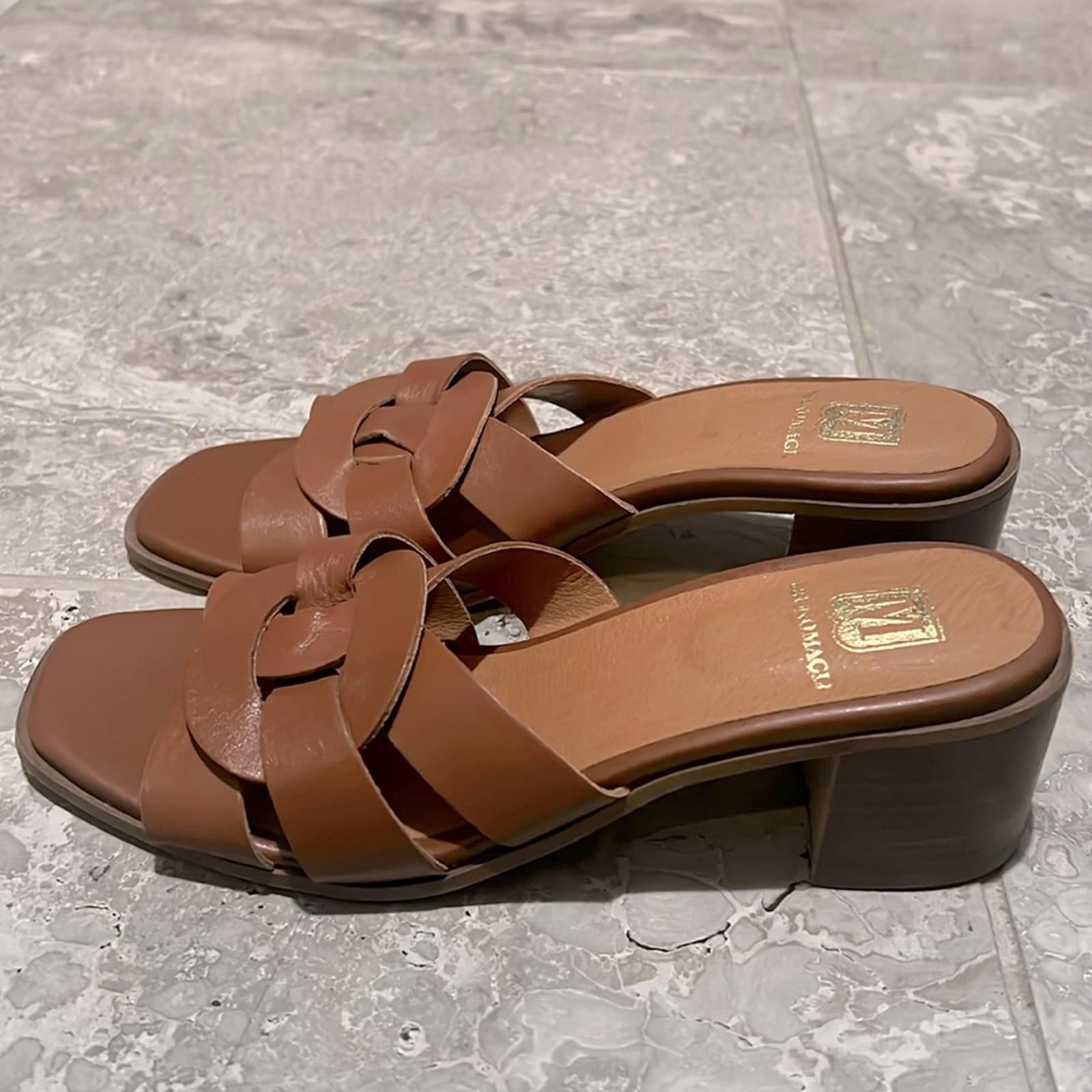 Bruno Magli Aria Block Heel Slide Sandals in Brown, Size 40 NEW w/o Box $325