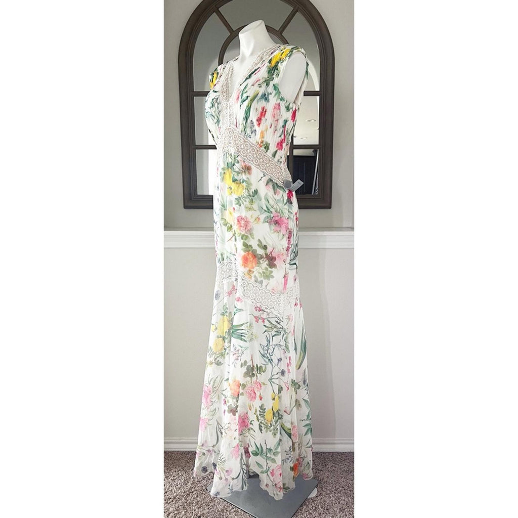 Tadashi Shoji Floral Pleat Chiffon Trumpet Gown White Floral, Size 10 NWT $588
