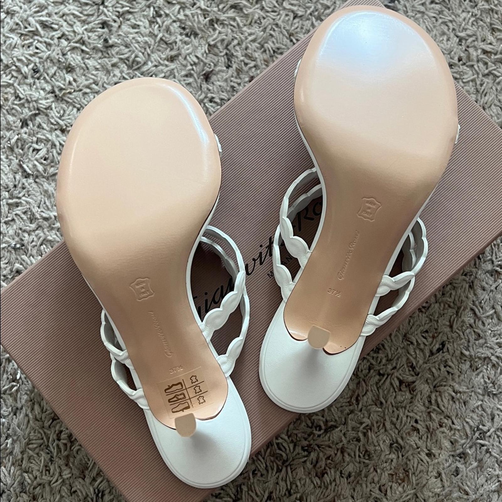 Gianvito Rossi 70 Leather Sandals in White, Size 37.5, New in Box w/DustBag