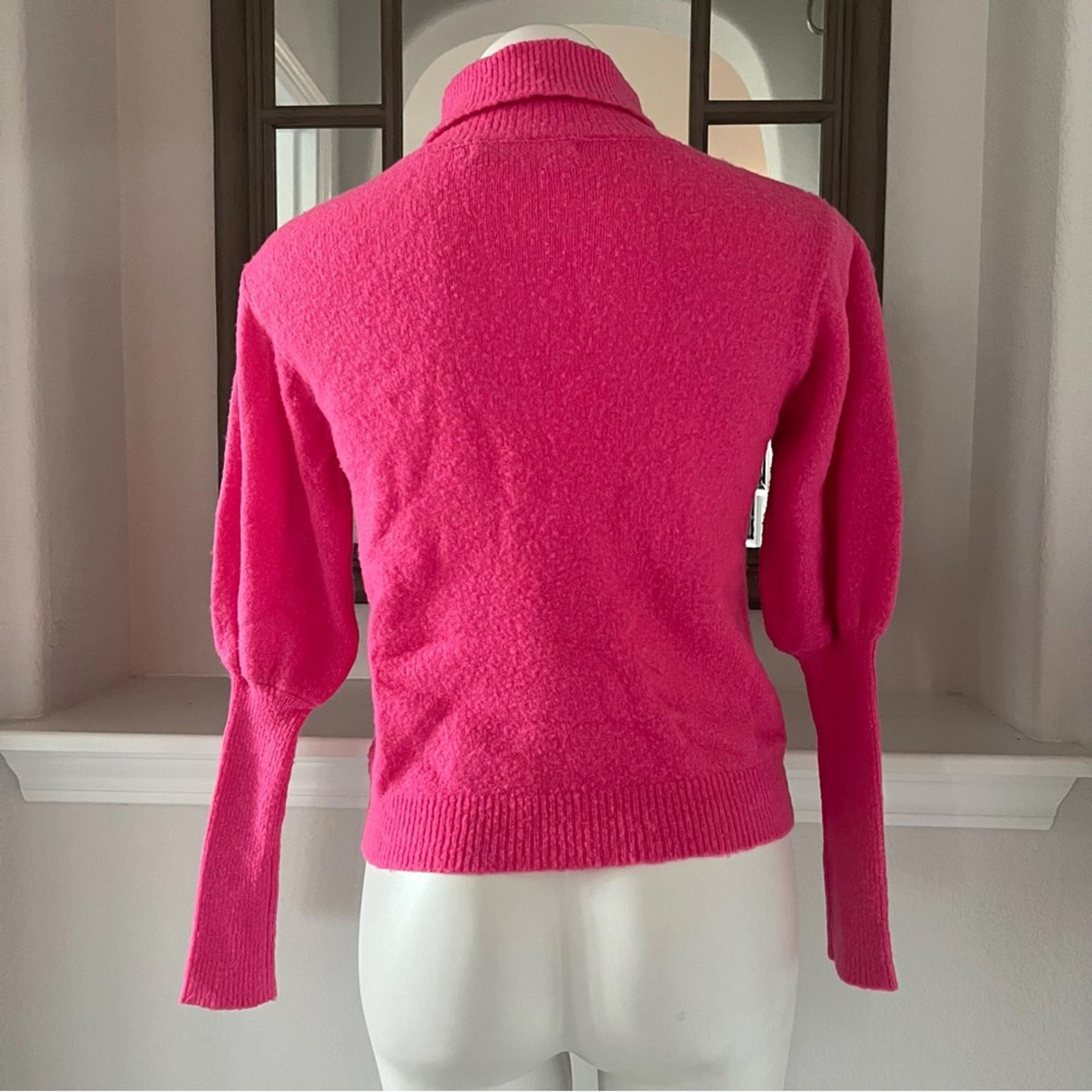 One Grey Day Los Angeles Pink Turtleneck Sweater Size S EXCELLENT! Retail