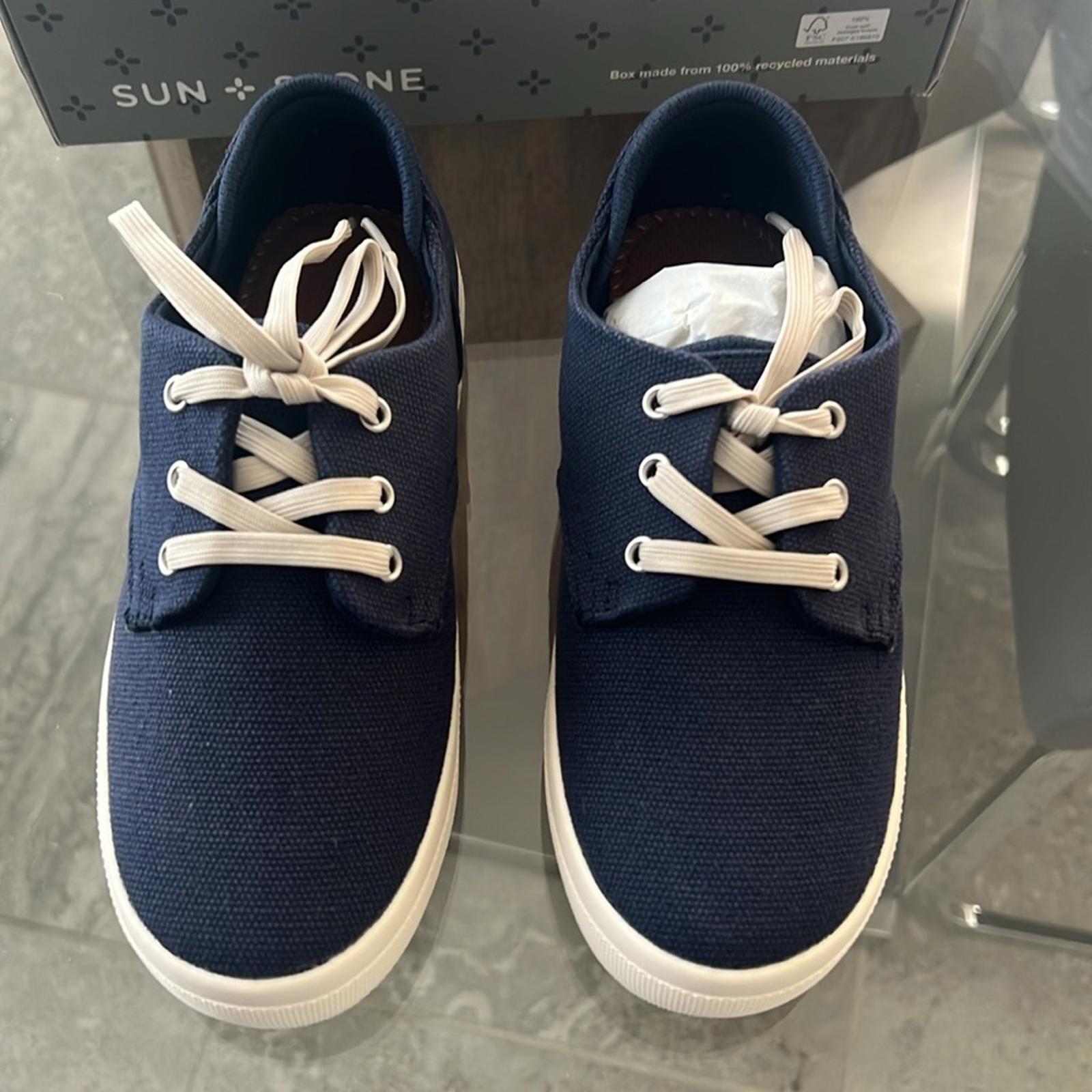 Sun+Stone Little Boys Kiva Lace Up Core Sneakers in Navy Blue Size 1 New in Box
