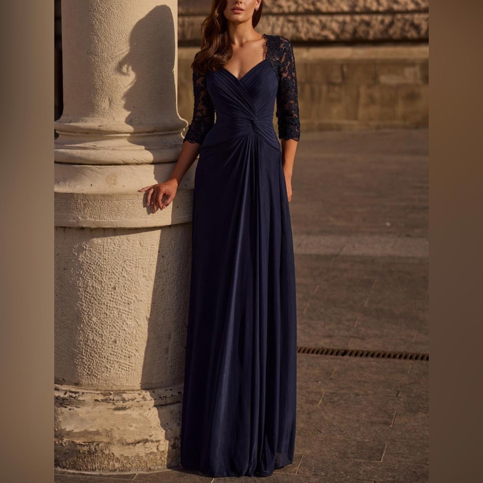 NWT La Femme Jersey Gown w/Knot Detail & Lace Sleeves, Size 4 New w/Tag $515