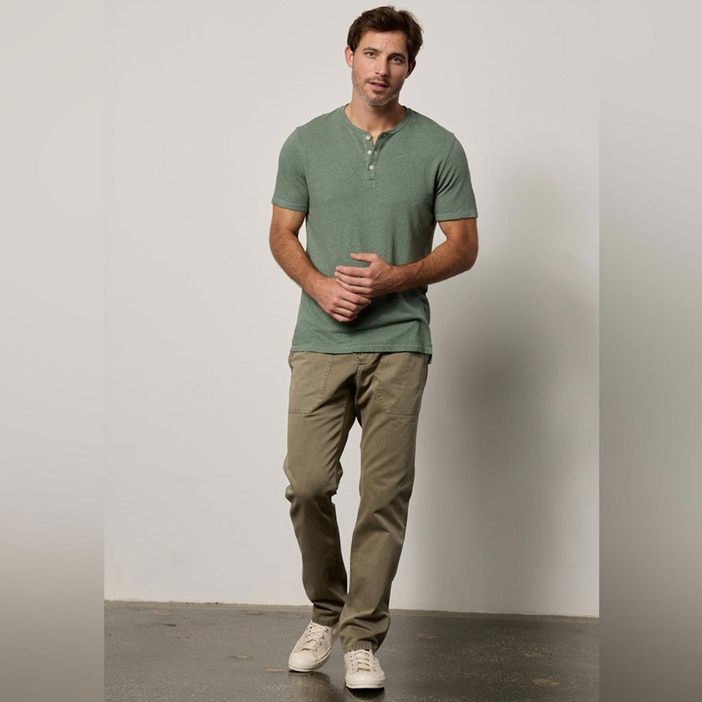 Velvet by Graham & Spencer Lionel Linen Blend Henley Shirt Green, NWT, Size XL