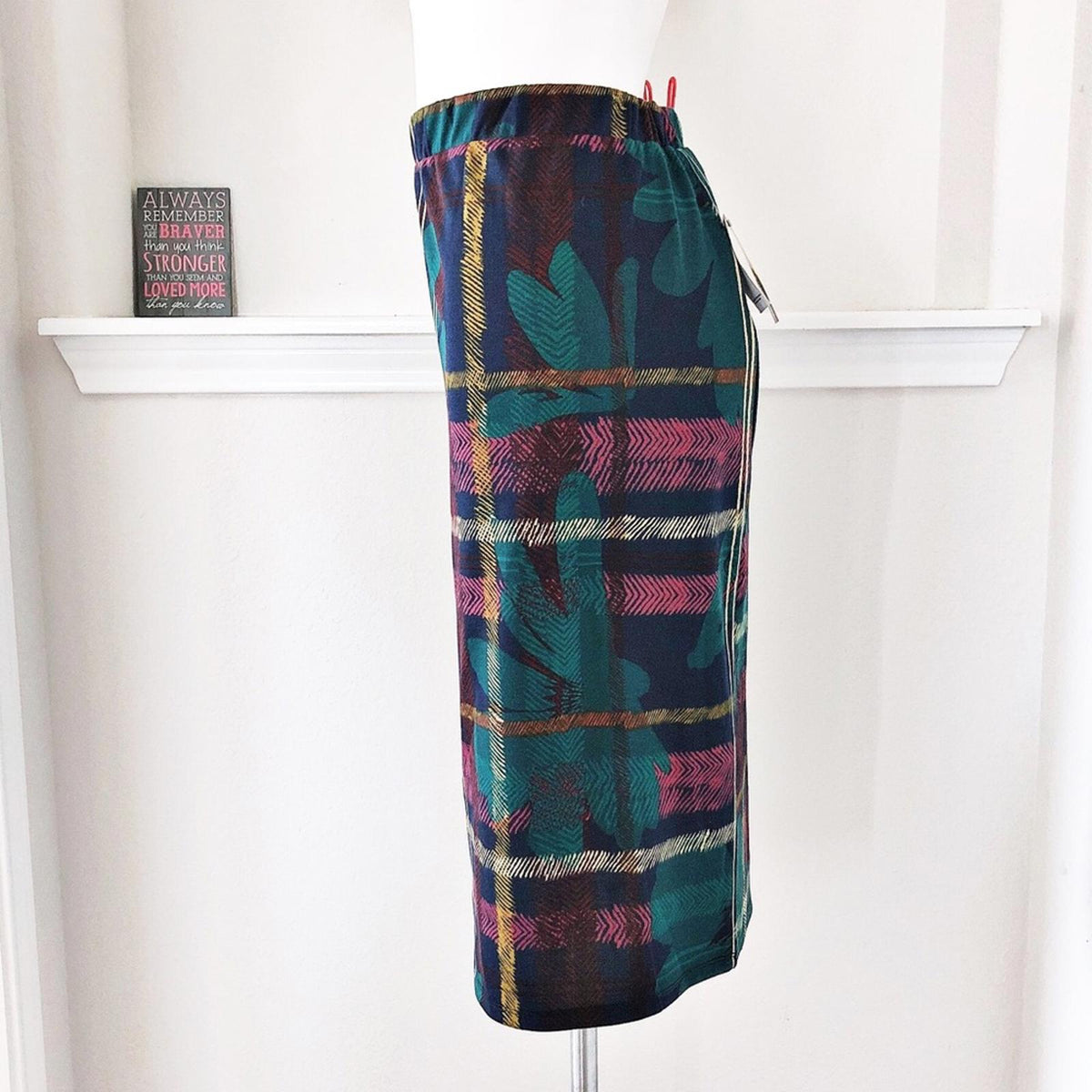 Melissa Paige Plaid Pencil Skirt in Green Multicolor, Size 1X, New with Tag