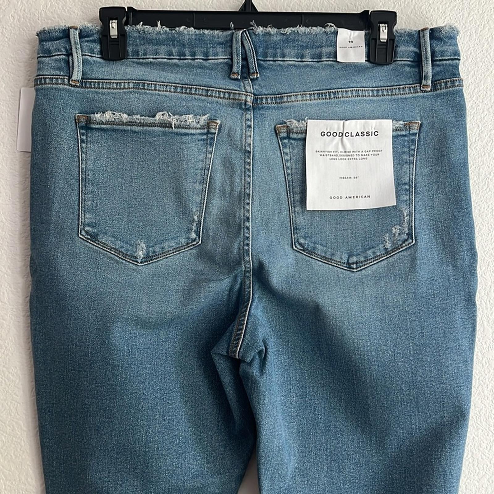 Good American Good Classic High-Rise Jeans in Light Blue, NWT, Size 16