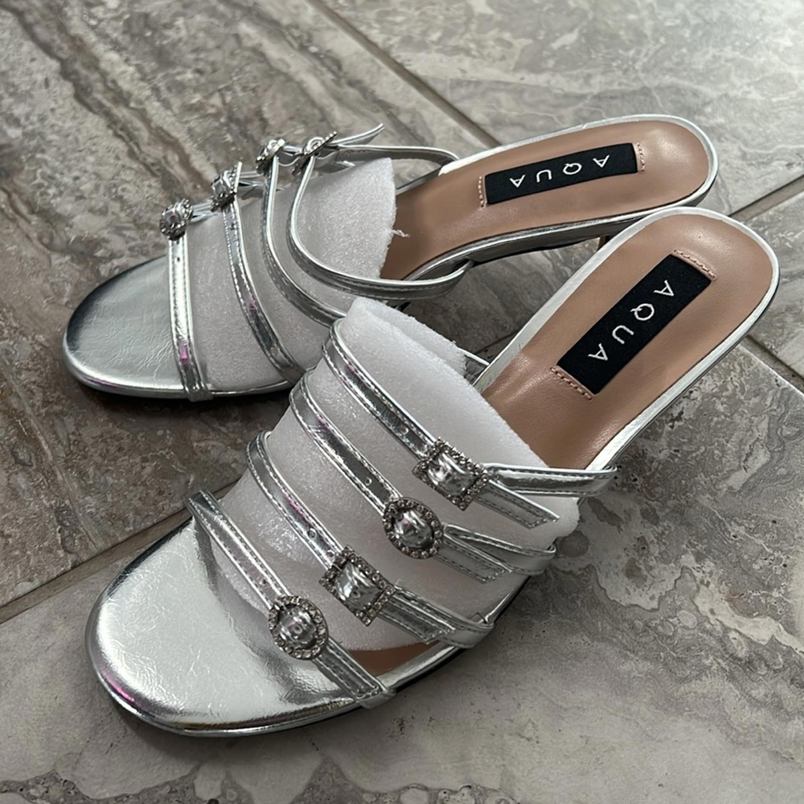 AQUA Luis Strappy Buckled Mid Heel Sandals in Silver, Size 8 NEW in Box