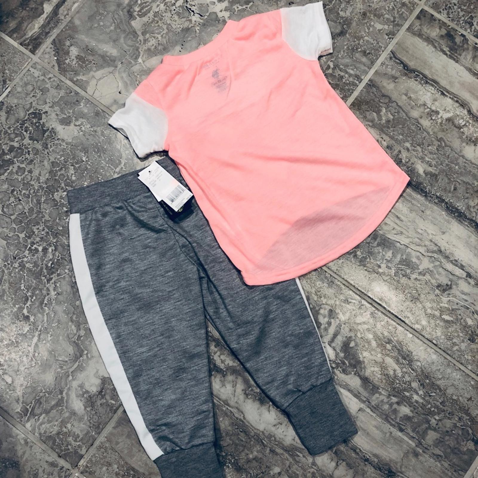 U.S. Polo Assn. 2-Piece Set Top & Pant in Grey/Pink Size 4T New w/Tag