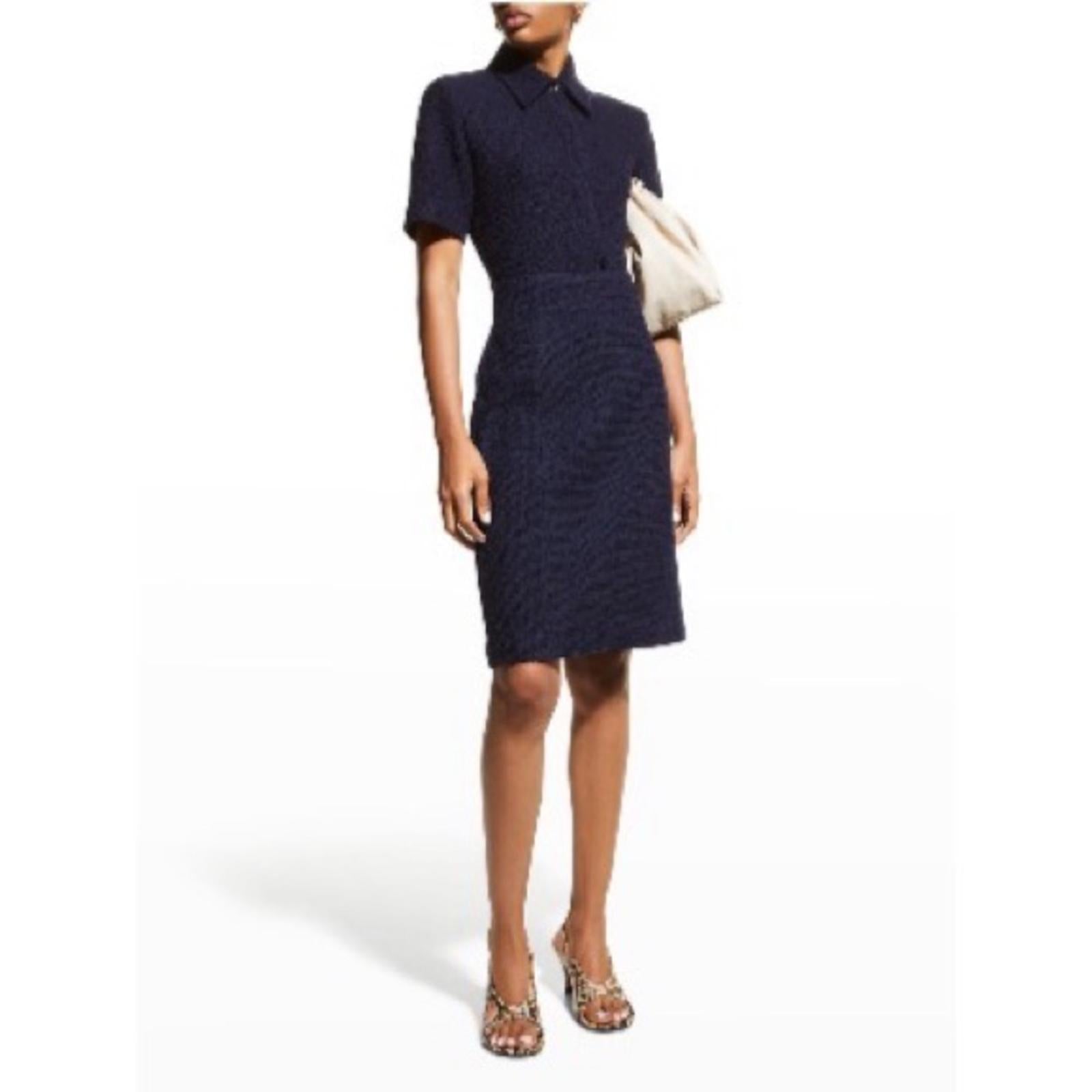 St. John Collection Textured Tweed Pencil Skirt in Navy, Size 16 NWT Retail $795