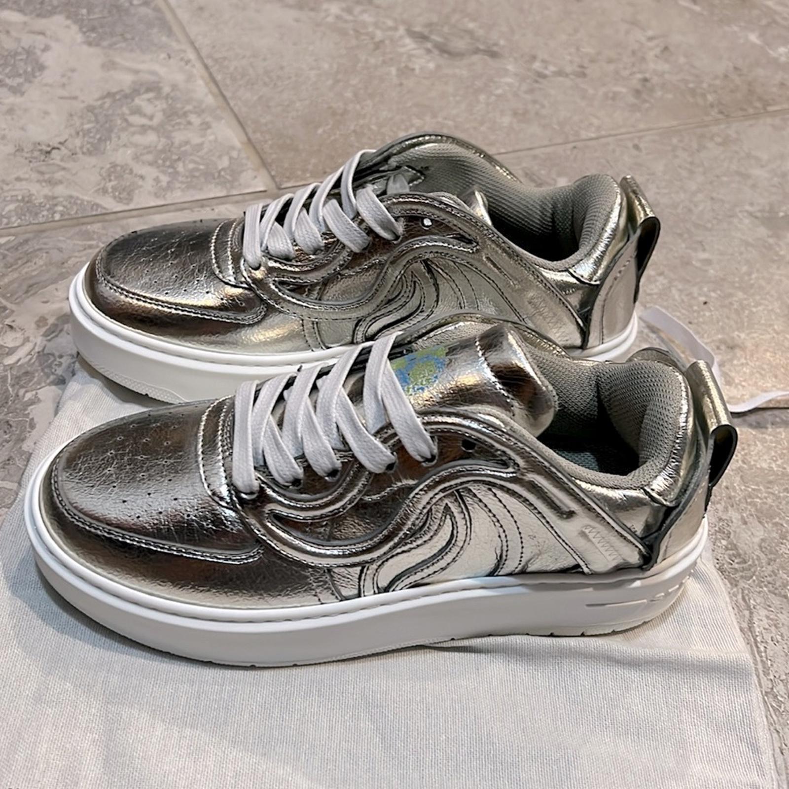Stella McCartney S-Wave Lace Up Sneakers, Metallic Size 35 NEW w/Dust Bag $830