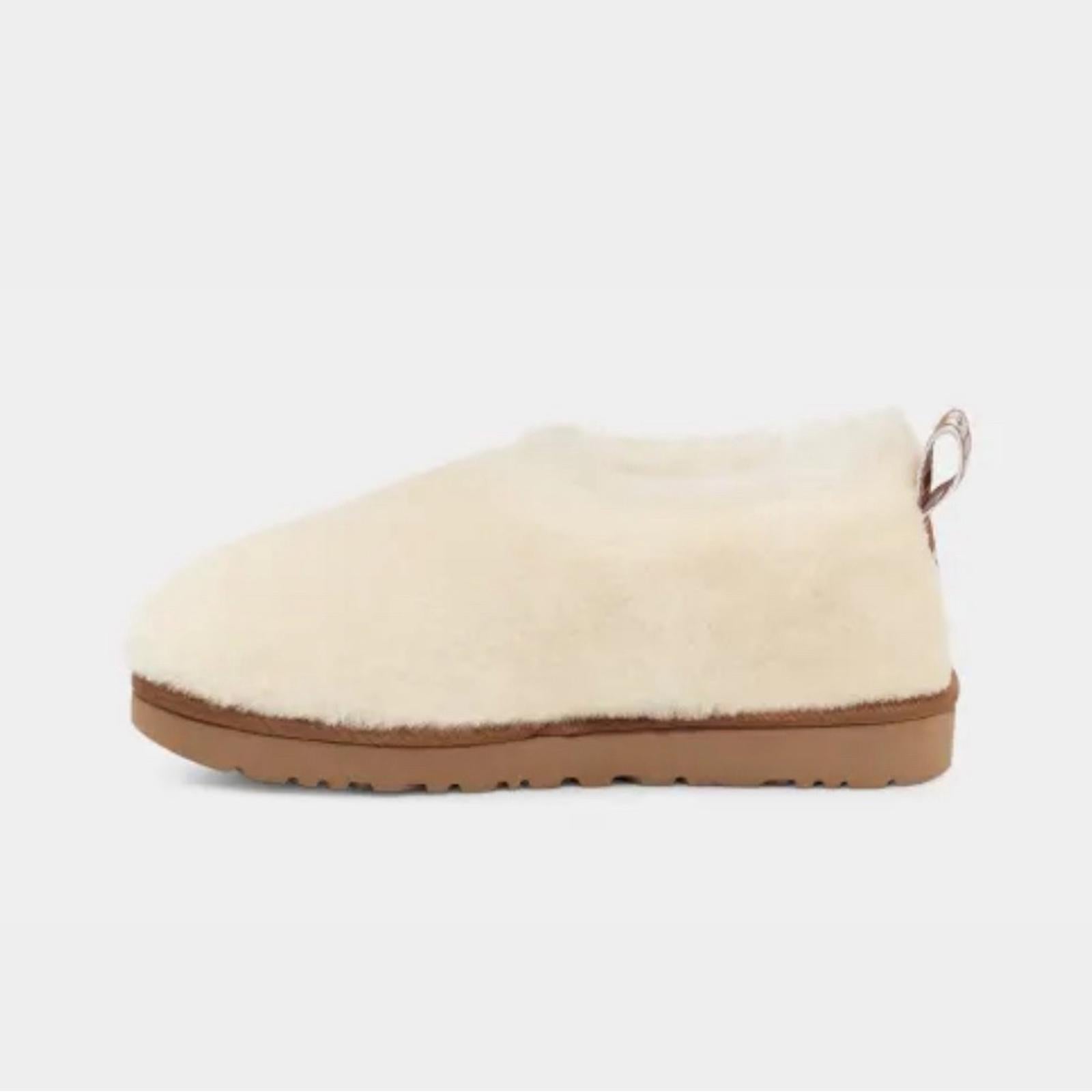 UGG Classic Cozy Fur Bootie in Natural Cream White Tan, Size 10 New in Box