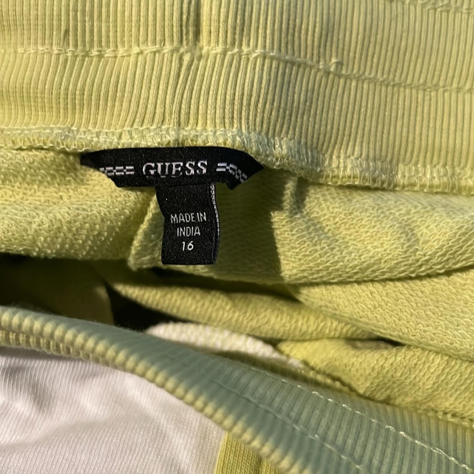 Guess Drawstring Graphic Jogger Pants in Glowy Green, Boys Size 16 NWT