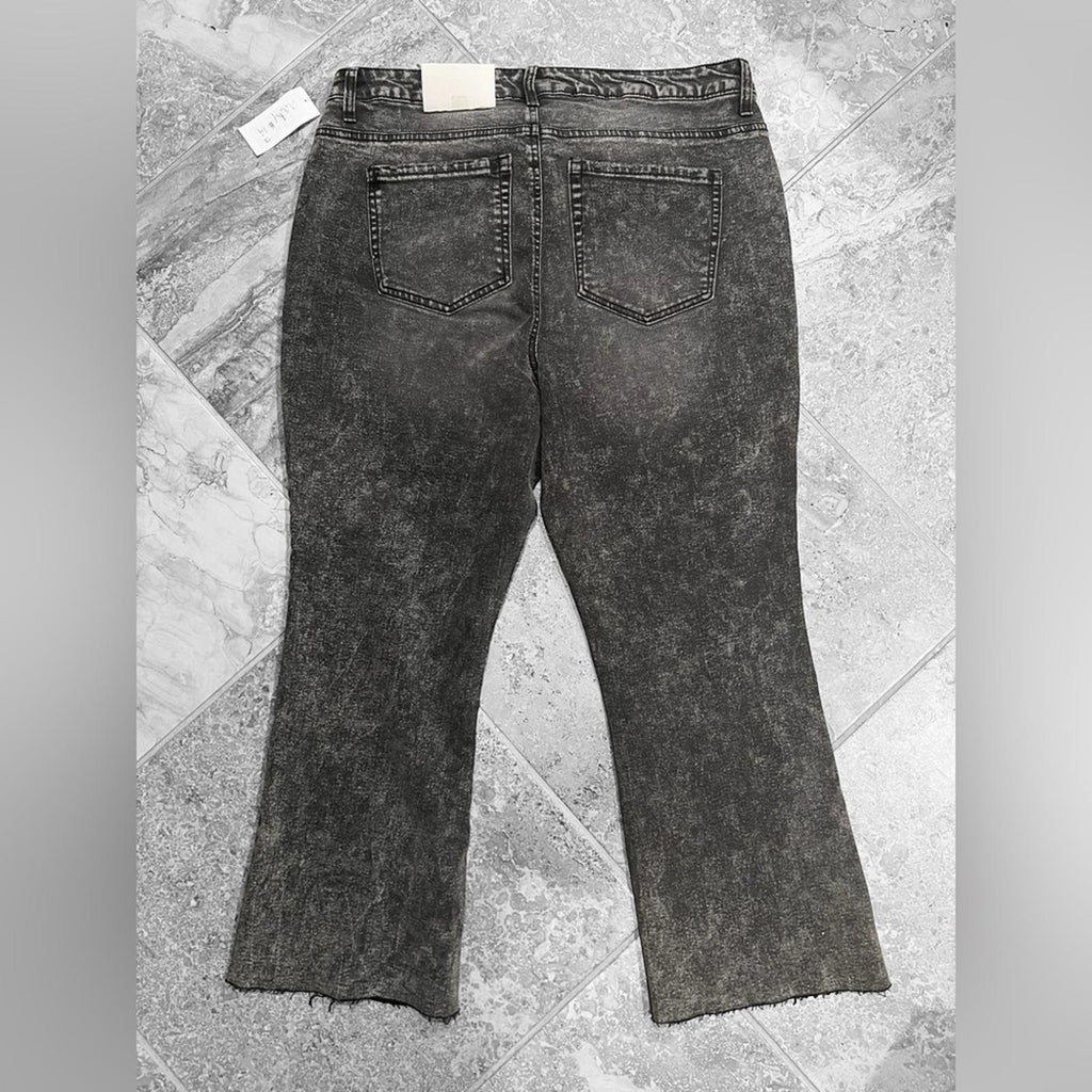 And Now This The Step Hem High Rise Cropped Jeans, Size 14W New w/Tag Retail $49
