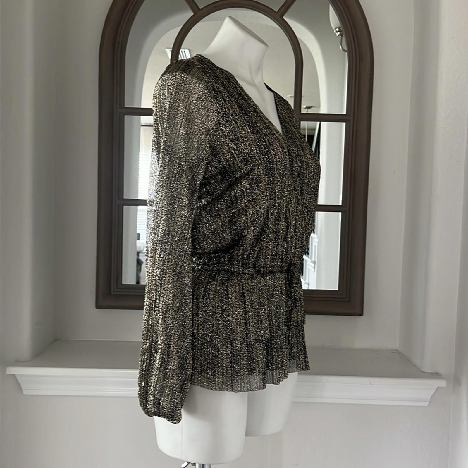 Vince Camuto Metallic Crossover Top, Rich Black Sparkle & Shine Size XS NEW