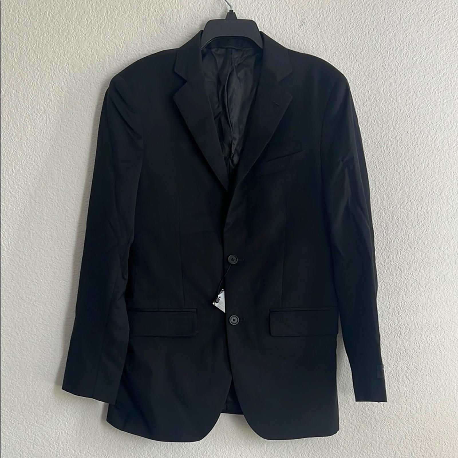 The Men's Store at Bloomingdale’s Black Blazer, NWT, Size 38R
