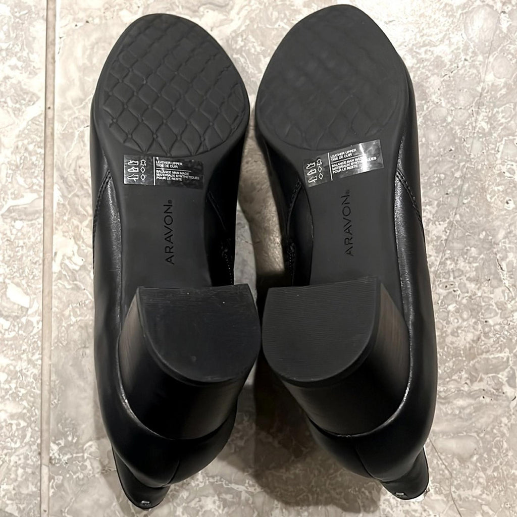 Aravon Rockport Career Dress Chelsea Boots in Black Leather Size 12, New in Box