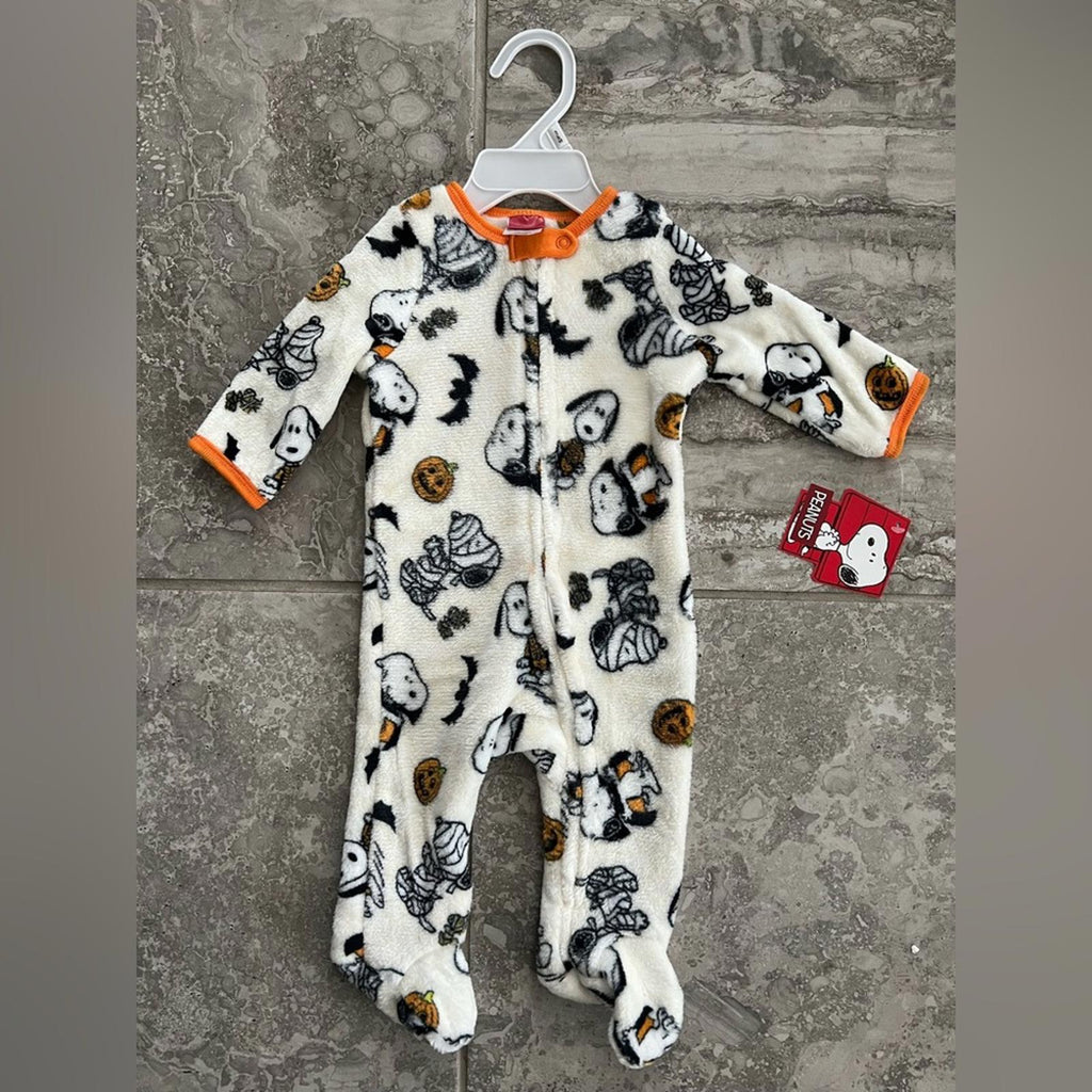 Peanuts Snoopy Footies/Onesie Size 6-9Months New w/Tag