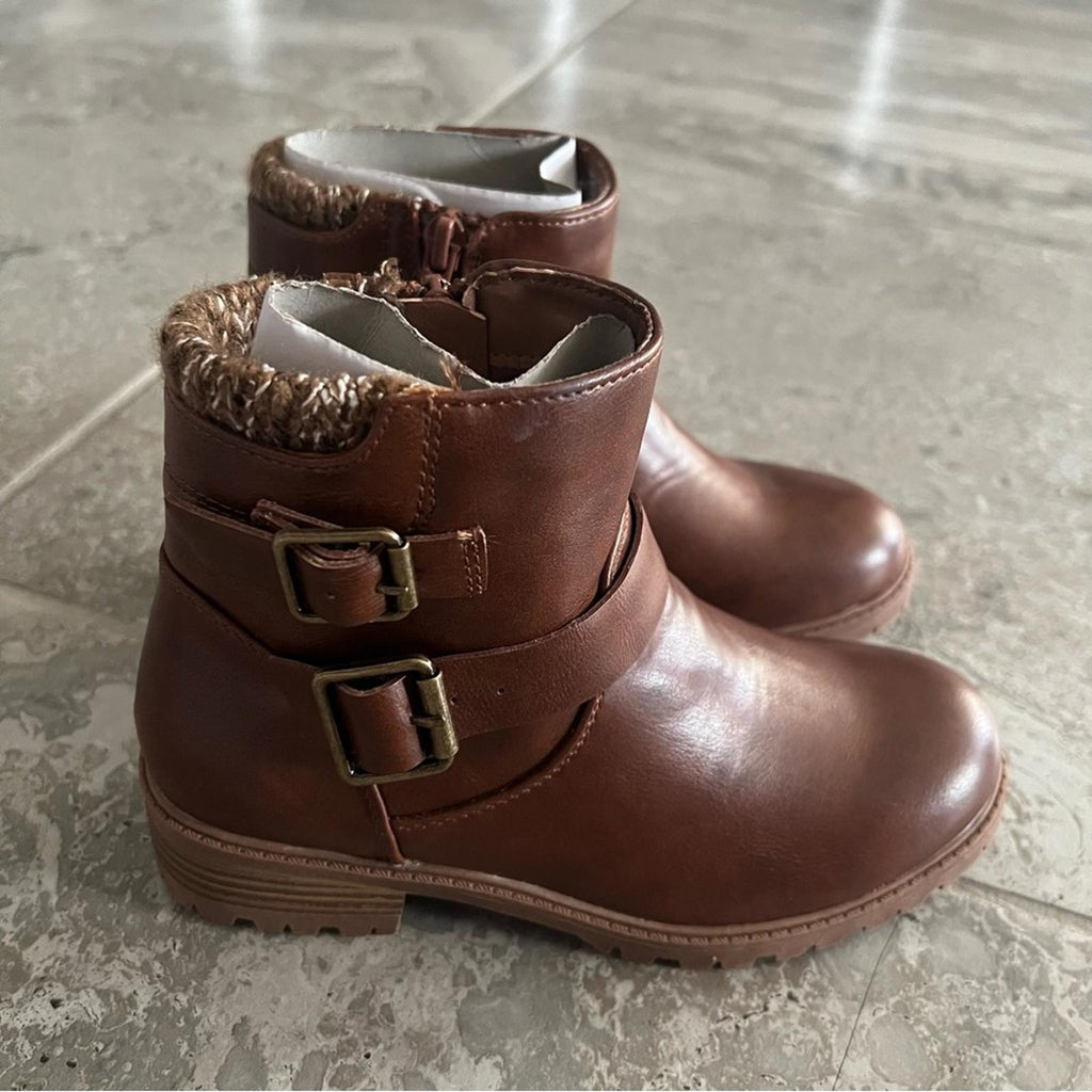Madden Girl JKayce Brown Sweater Knit Ankle Boots with Buckle Detail, Size 1