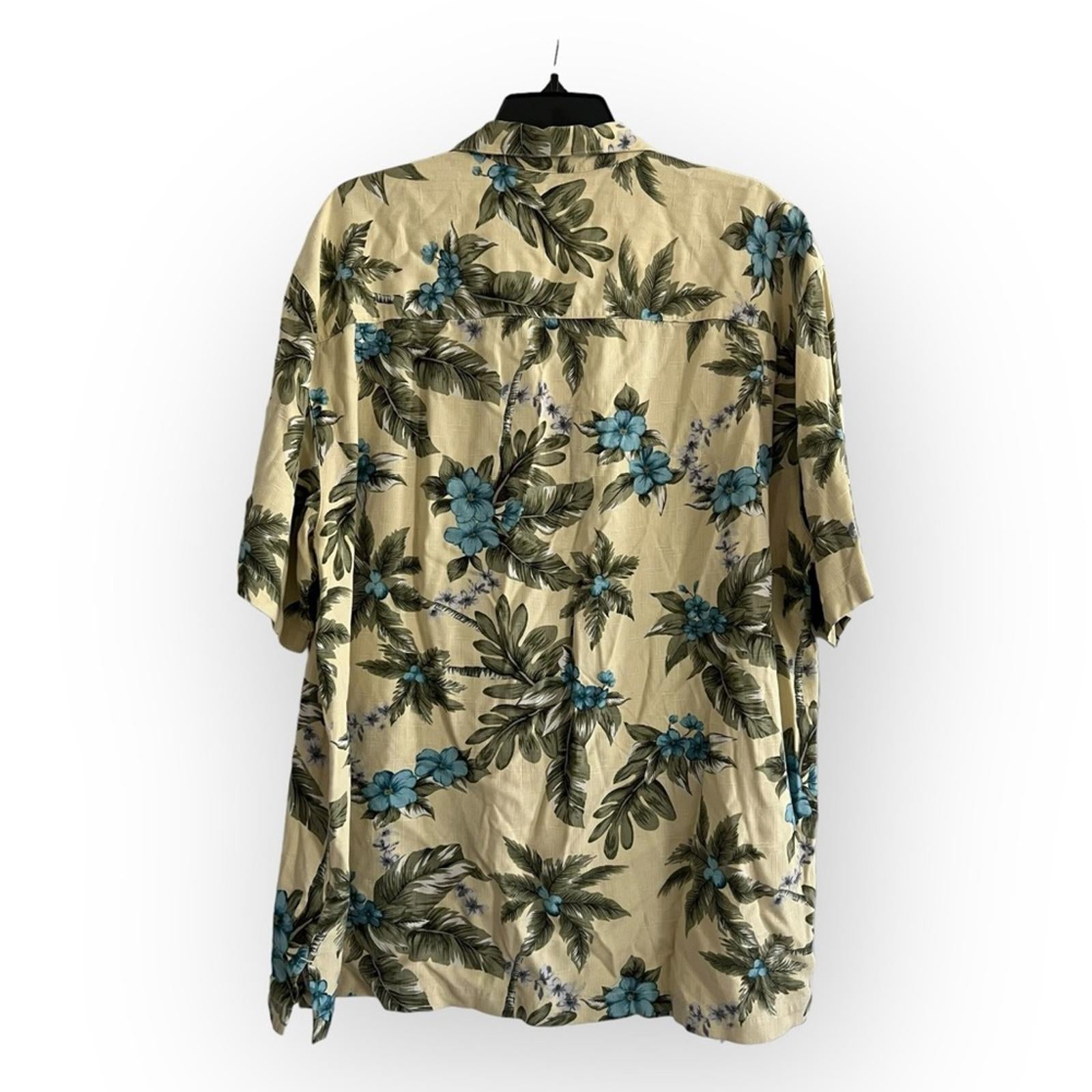 Caribbean Joe Floral Casual Shirt, Size XL, In EXCELLENT Condition