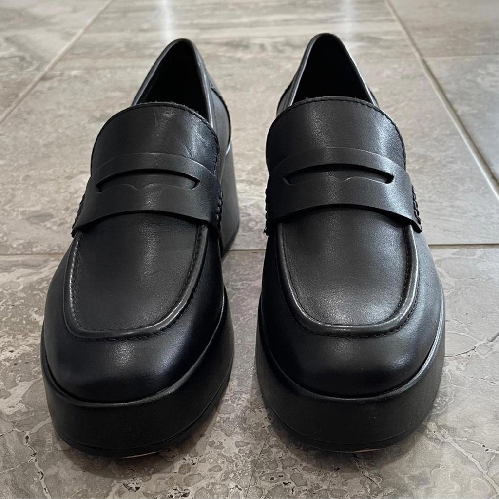 Dolce Vita Yanni Loafer in Black Leather, Size 9.5 New in Box SOLD OUT!