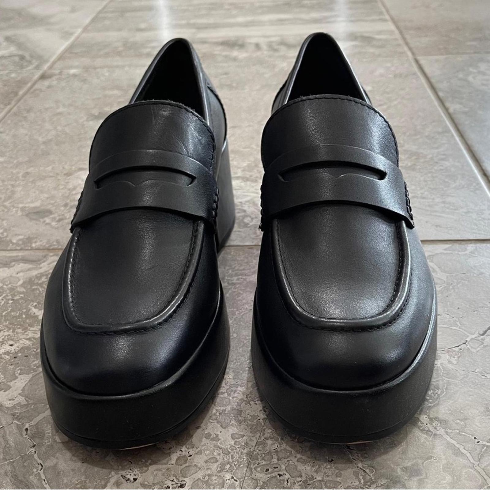 Dolce Vita Yanni Loafer in Black Leather, Size 9.5 New in Box SOLD OUT!