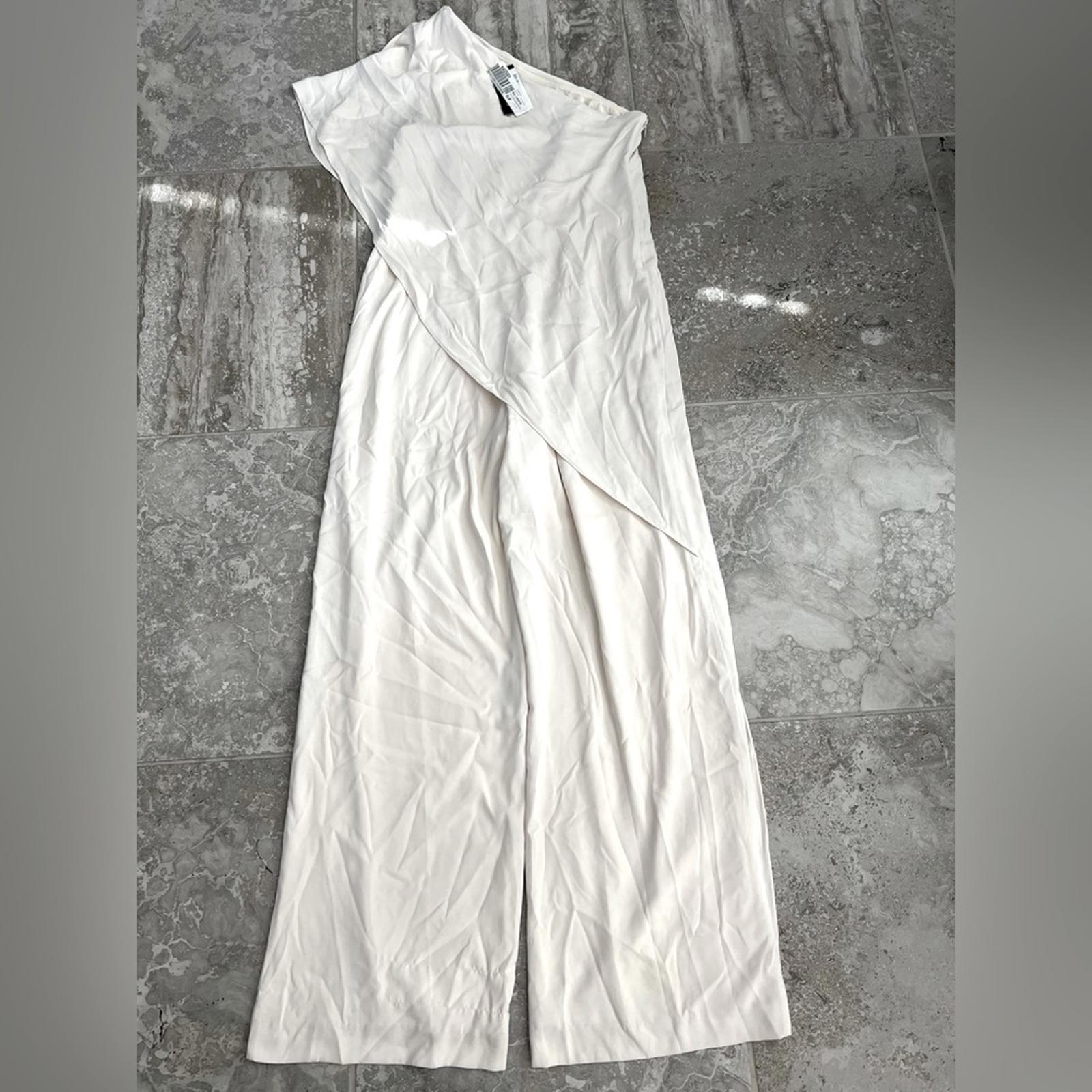 Lauren Ralph Lauren Cape One-Shoulder Jumpsuit in Cream, Size 10 Retail $265