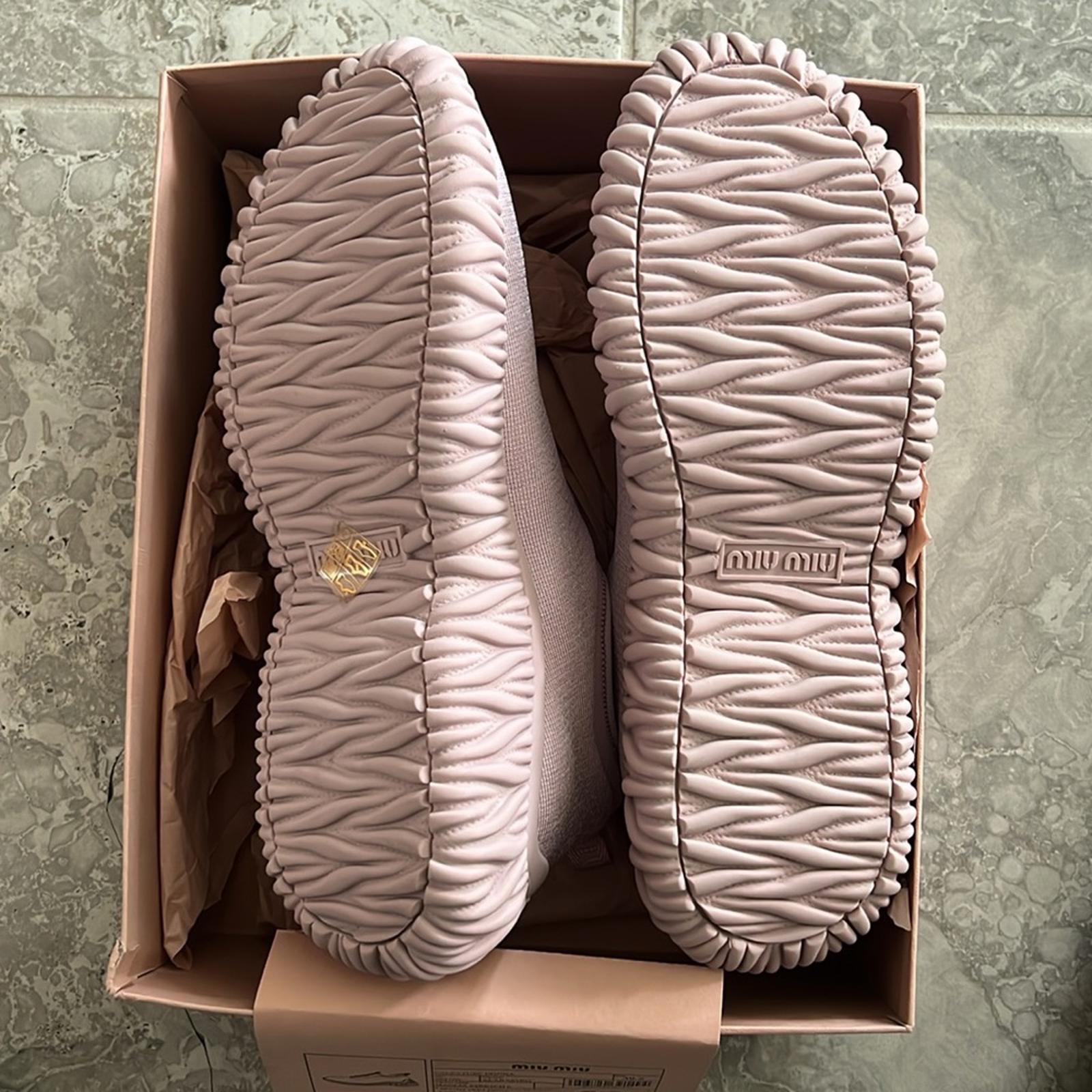 Miu Miu Crystal-Embellished Low Top Sneakers, Size 39.5 New in Box SOLD OUT!