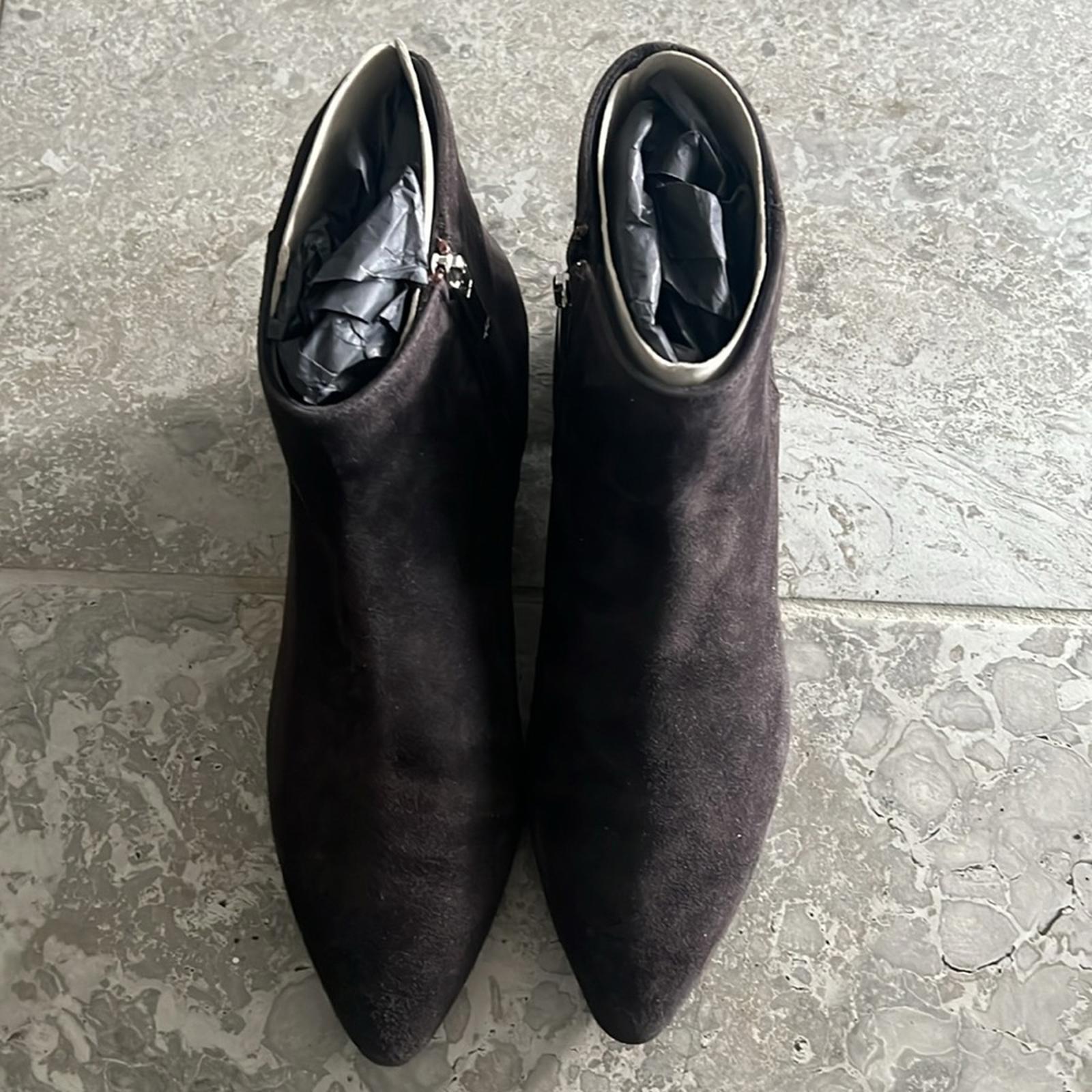 Aquatalia Prisilla Pointed Toe Zip in Truffle, Size 9 NEW in Box w/DustBag $495