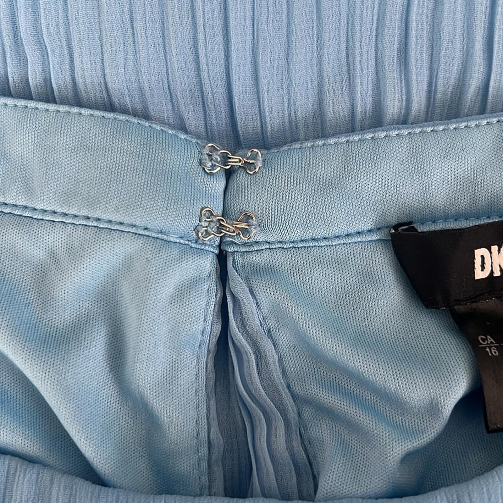 DKNY Pleated Cap Sleeve Party Shift Dress in Light Blue, Size 16 EXCELLENT! $139