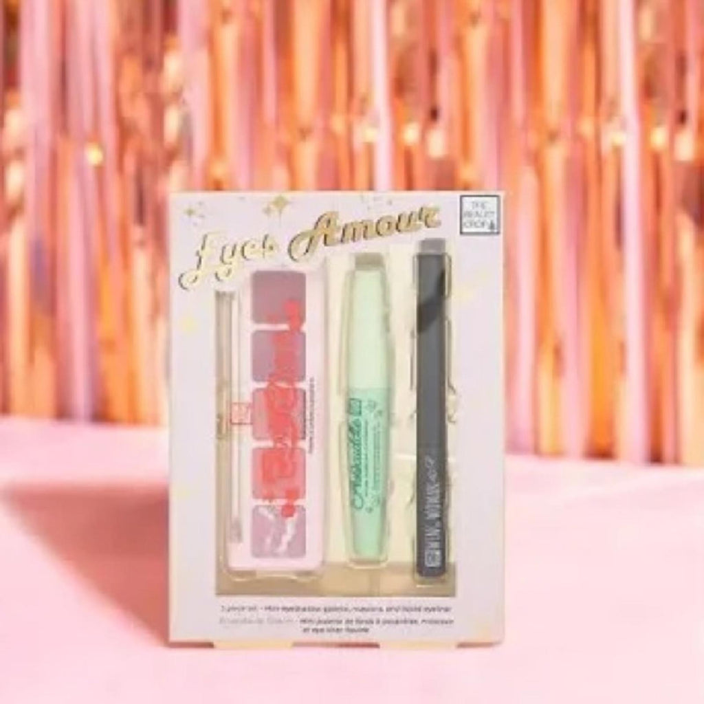The Beauty Crop Eyes Amour Set, New in Box