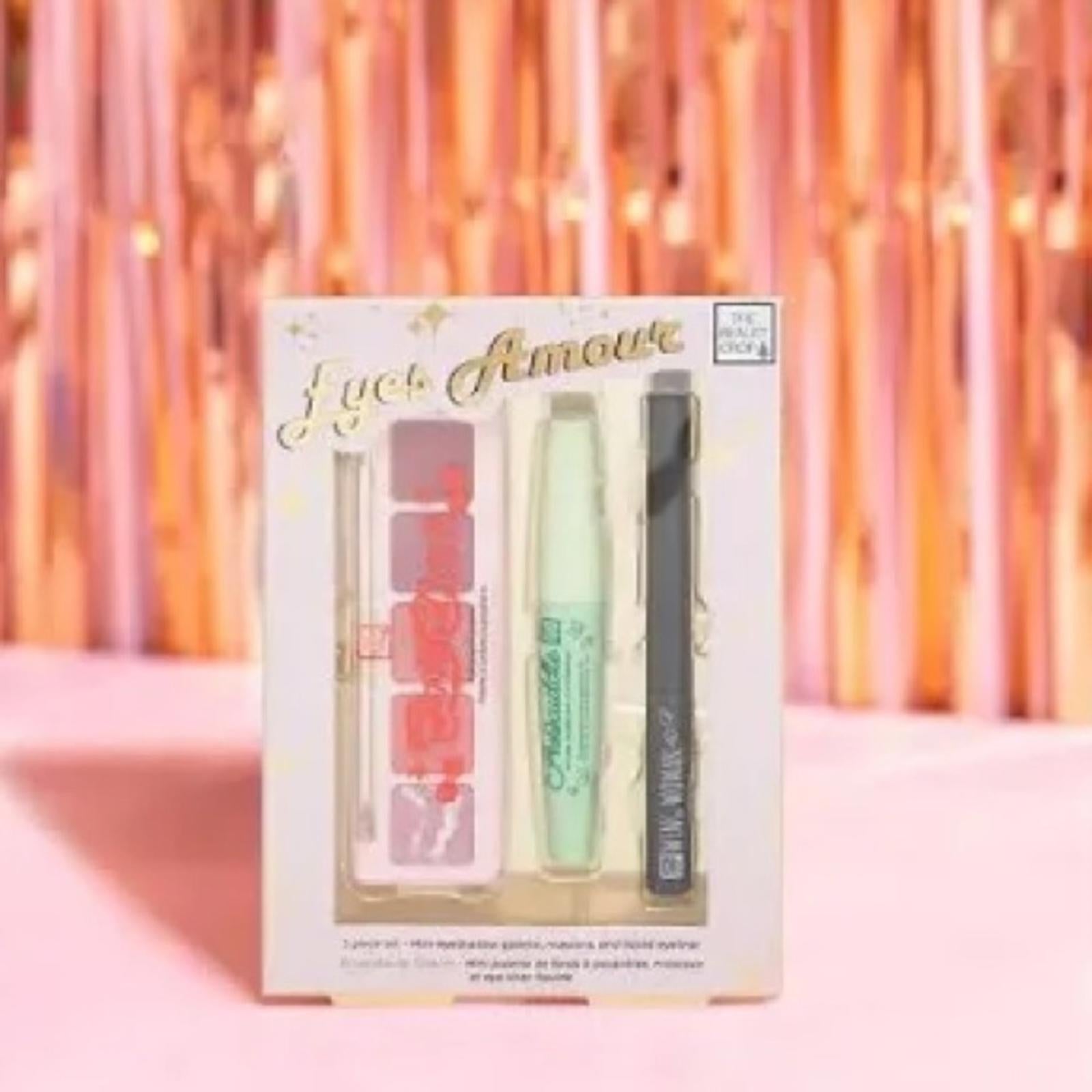 The Beauty Crop Eyes Amour Set, New in Box