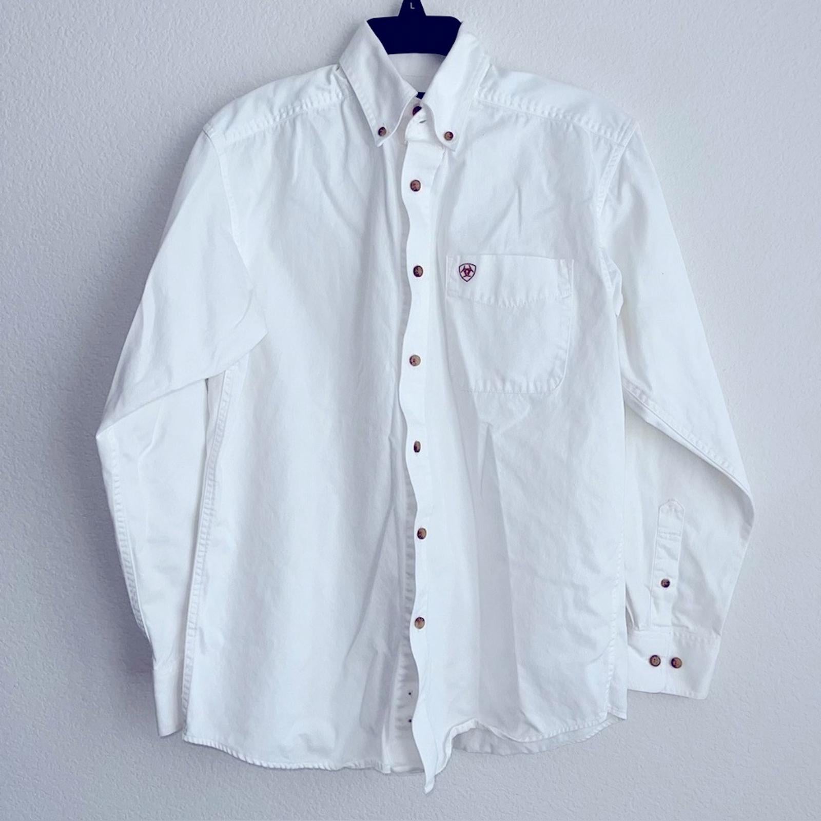Ariat Solid Twill Classic Fit Shirt in White, Size S