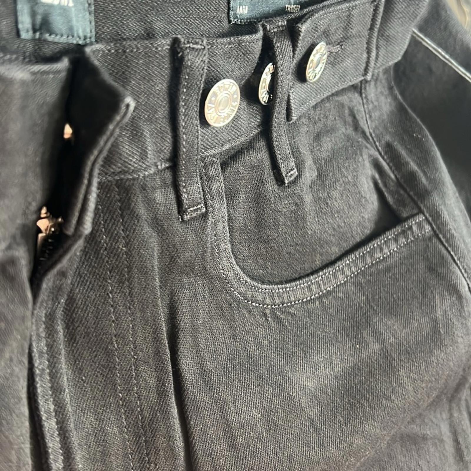 Anthropologie’s Edwin Maiia Cropped Wide Leg Jeans, Black Size S New w/Tag $228