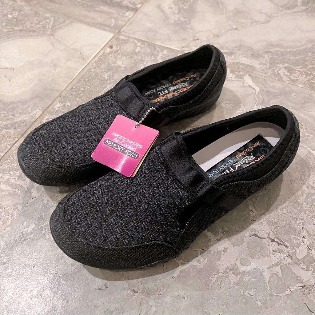 NEW Skechers Relaxed Fit Air-Cooled Memory Foam Slip-On Sneakers, Size 7.5